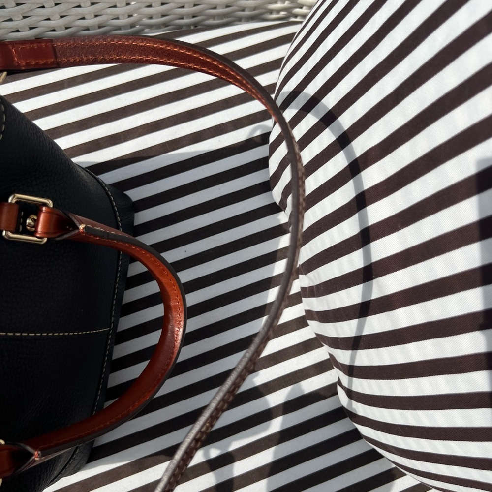 Dooney & Bourke Mini Chelsea~NWOT - Picture 8 of 17